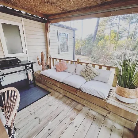 キャンプ場 Notre Bulle Du Ferret